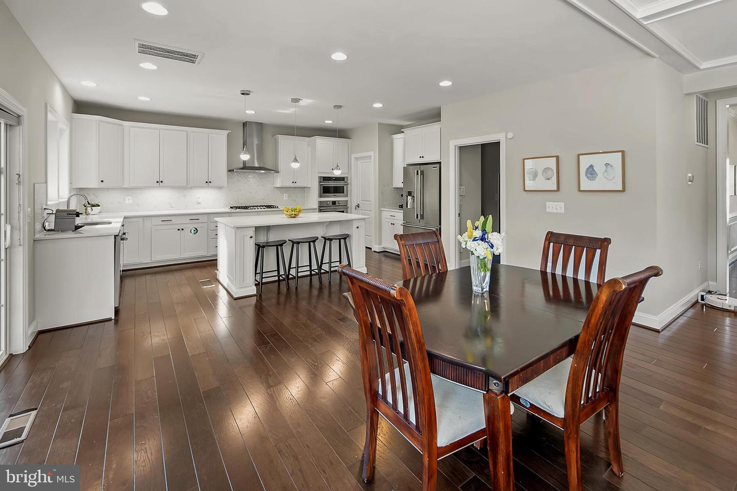 3139 SILVAN WOODS DR, FAIRFAX, Virginia 22031, 6 Bedrooms Bedrooms, ,5 BathroomsBathrooms,Residential,For sale,3139 SILVAN WOODS DR,VAFX2235994 MLS # VAFX2235994