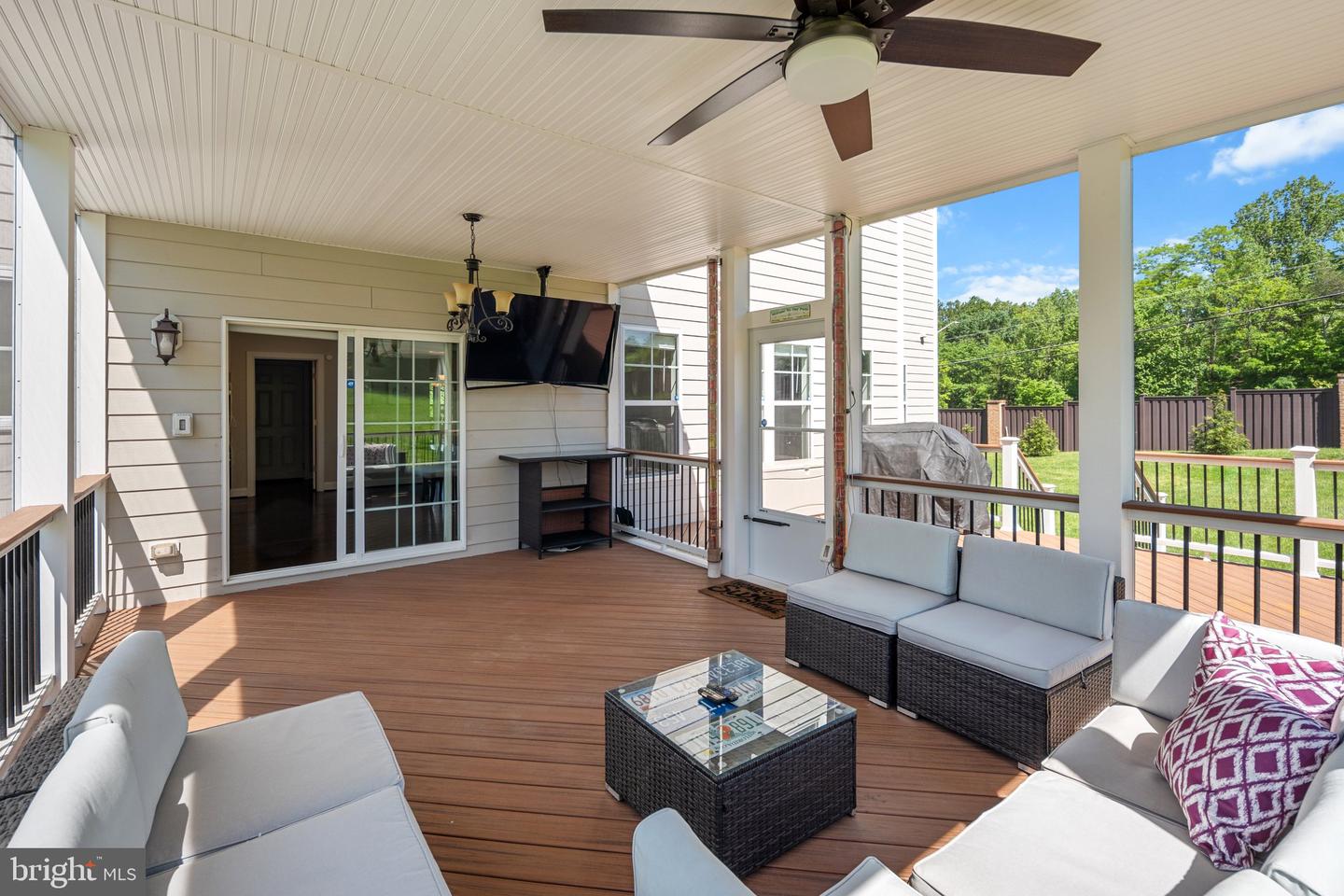 3139 SILVAN WOODS DR, FAIRFAX, Virginia 22031, 6 Bedrooms Bedrooms, ,5 BathroomsBathrooms,Residential,For sale,3139 SILVAN WOODS DR,VAFX2235994 MLS # VAFX2235994