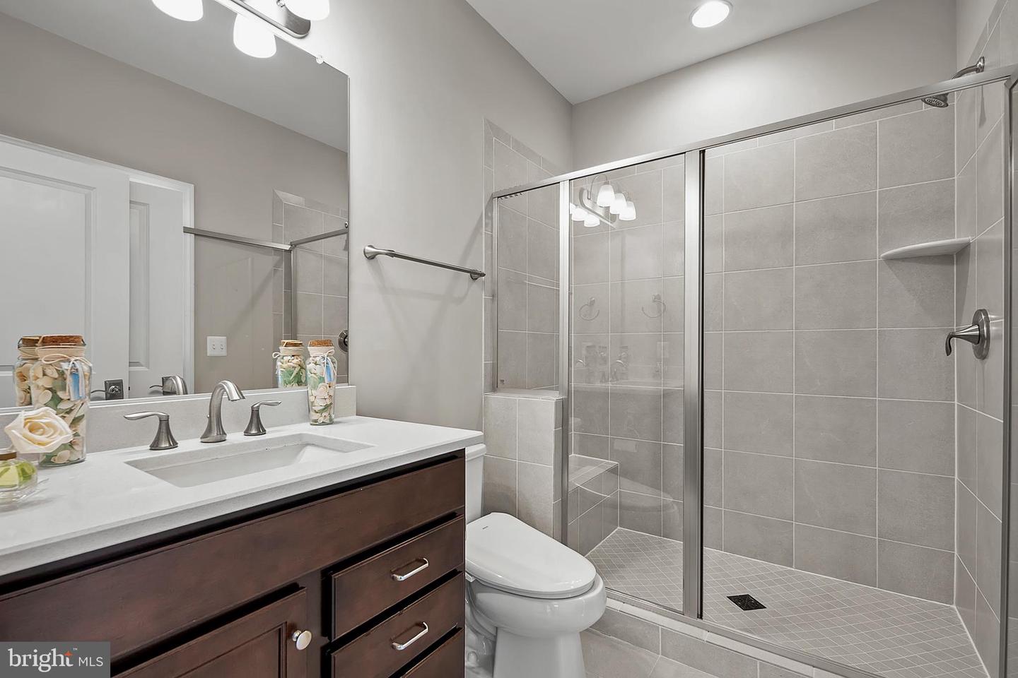 3139 SILVAN WOODS DR, FAIRFAX, Virginia 22031, 6 Bedrooms Bedrooms, ,5 BathroomsBathrooms,Residential,For sale,3139 SILVAN WOODS DR,VAFX2235994 MLS # VAFX2235994
