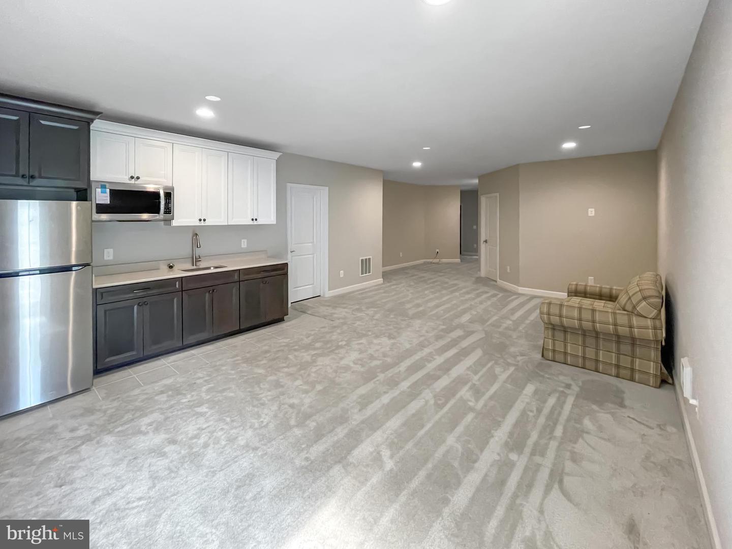3139 SILVAN WOODS DR, FAIRFAX, Virginia 22031, 6 Bedrooms Bedrooms, ,5 BathroomsBathrooms,Residential,For sale,3139 SILVAN WOODS DR,VAFX2235994 MLS # VAFX2235994