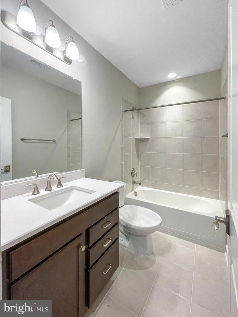 3139 SILVAN WOODS DR, FAIRFAX, Virginia 22031, 6 Bedrooms Bedrooms, ,5 BathroomsBathrooms,Residential,For sale,3139 SILVAN WOODS DR,VAFX2235994 MLS # VAFX2235994