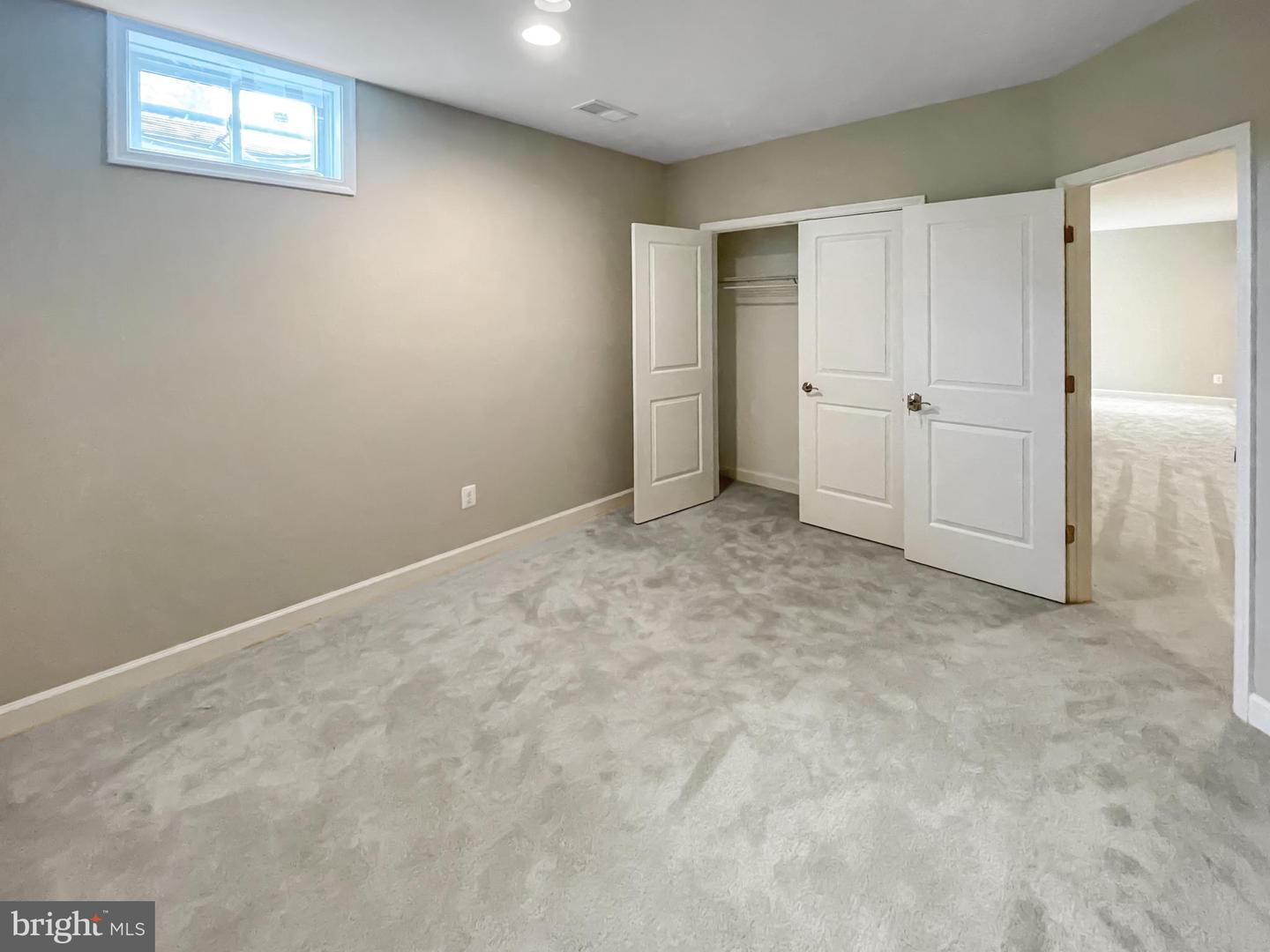3139 SILVAN WOODS DR, FAIRFAX, Virginia 22031, 6 Bedrooms Bedrooms, ,5 BathroomsBathrooms,Residential,For sale,3139 SILVAN WOODS DR,VAFX2235994 MLS # VAFX2235994