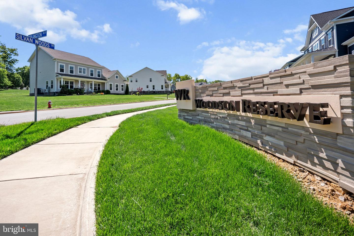 3139 SILVAN WOODS DR, FAIRFAX, Virginia 22031, 6 Bedrooms Bedrooms, ,5 BathroomsBathrooms,Residential,For sale,3139 SILVAN WOODS DR,VAFX2235994 MLS # VAFX2235994