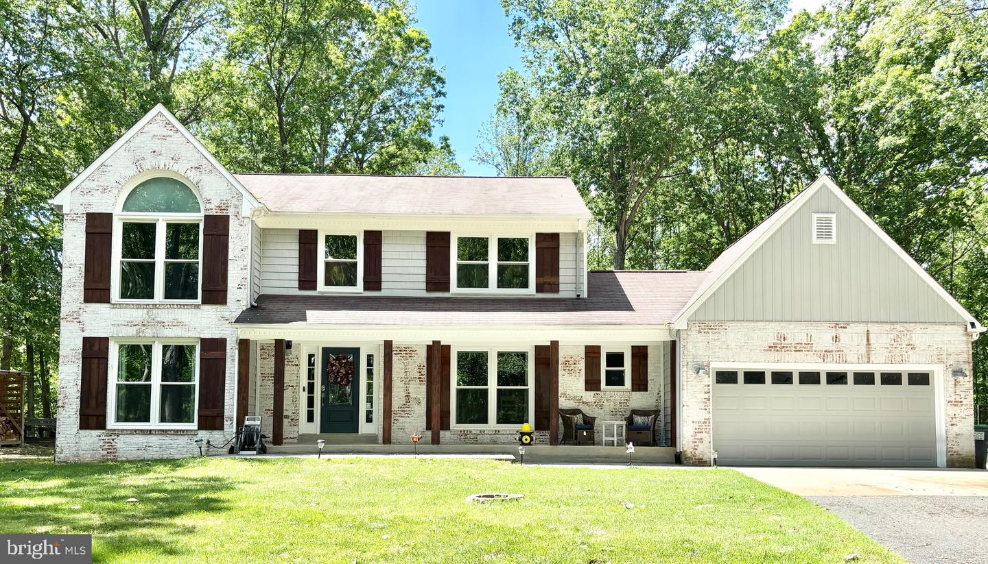 176 EMBREY MILL RD, STAFFORD, Virginia 22554, 4 Bedrooms Bedrooms, ,2 BathroomsBathrooms,Residential,For sale,176 EMBREY MILL RD,VAST2038384 MLS # VAST2038384