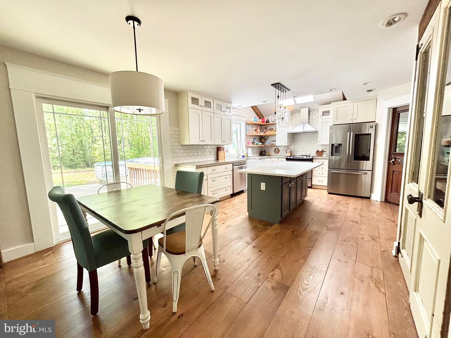 176 EMBREY MILL RD, STAFFORD, Virginia 22554, 4 Bedrooms Bedrooms, ,2 BathroomsBathrooms,Residential,For sale,176 EMBREY MILL RD,VAST2038384 MLS # VAST2038384