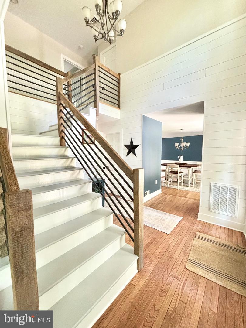 176 EMBREY MILL RD, STAFFORD, Virginia 22554, 4 Bedrooms Bedrooms, ,2 BathroomsBathrooms,Residential,For sale,176 EMBREY MILL RD,VAST2038384 MLS # VAST2038384