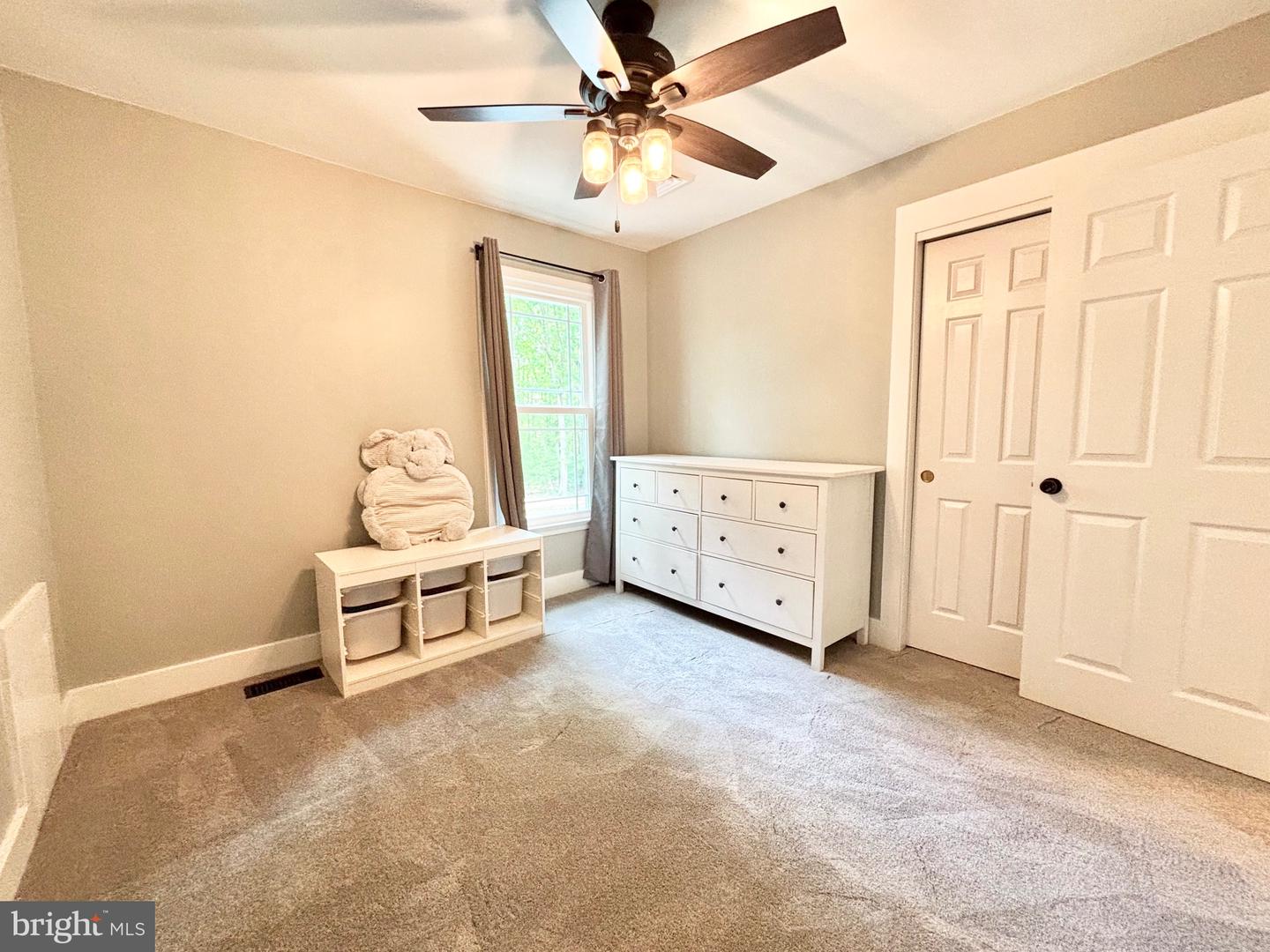 176 EMBREY MILL RD, STAFFORD, Virginia 22554, 4 Bedrooms Bedrooms, ,2 BathroomsBathrooms,Residential,For sale,176 EMBREY MILL RD,VAST2038384 MLS # VAST2038384