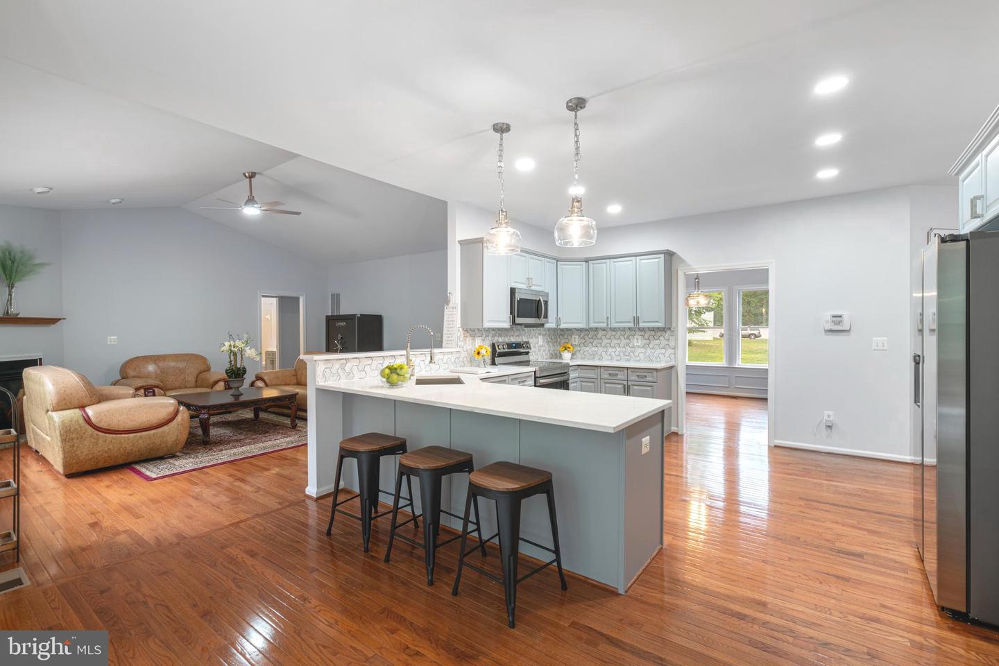 13647 VAN DOREN RD, MANASSAS, Virginia 20112, 4 Bedrooms Bedrooms, ,3 BathroomsBathrooms,Residential,For sale,13647 VAN DOREN RD,VAPW2093772 MLS # VAPW2093772
