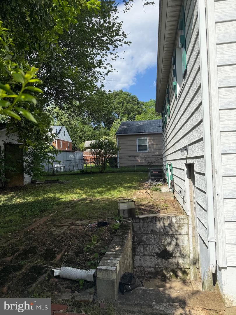 5119 19TH ST N, ARLINGTON, Virginia 22207, 3 Bedrooms Bedrooms, ,1 BathroomBathrooms,Residential,For sale,5119 19TH ST N,VAAR2057052 MLS # VAAR2057052