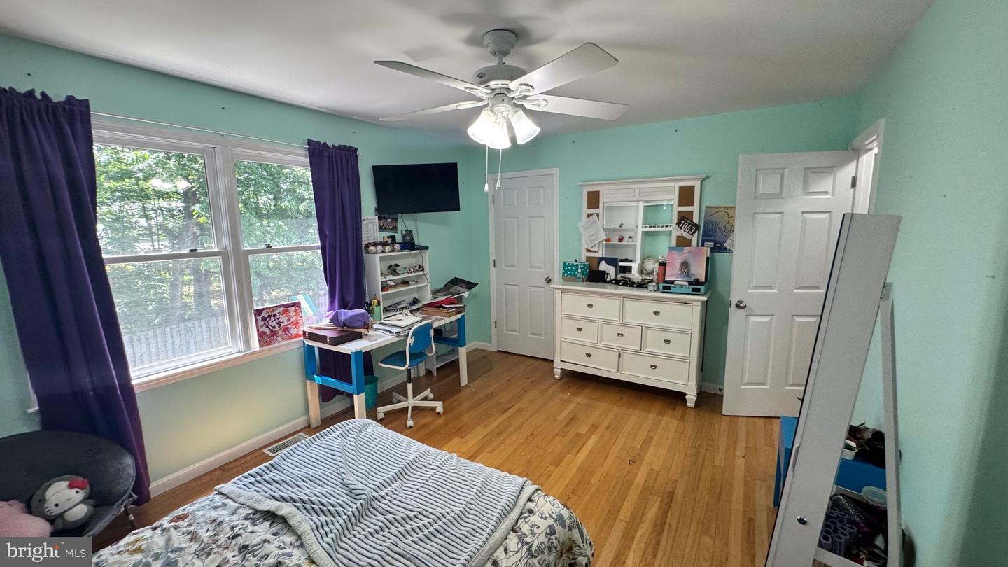 246 CHOPTANK RD, STAFFORD, Virginia 22556, 5 Bedrooms Bedrooms, ,3 BathroomsBathrooms,Residential,For sale,246 CHOPTANK RD,VAST2038544 MLS # VAST2038544