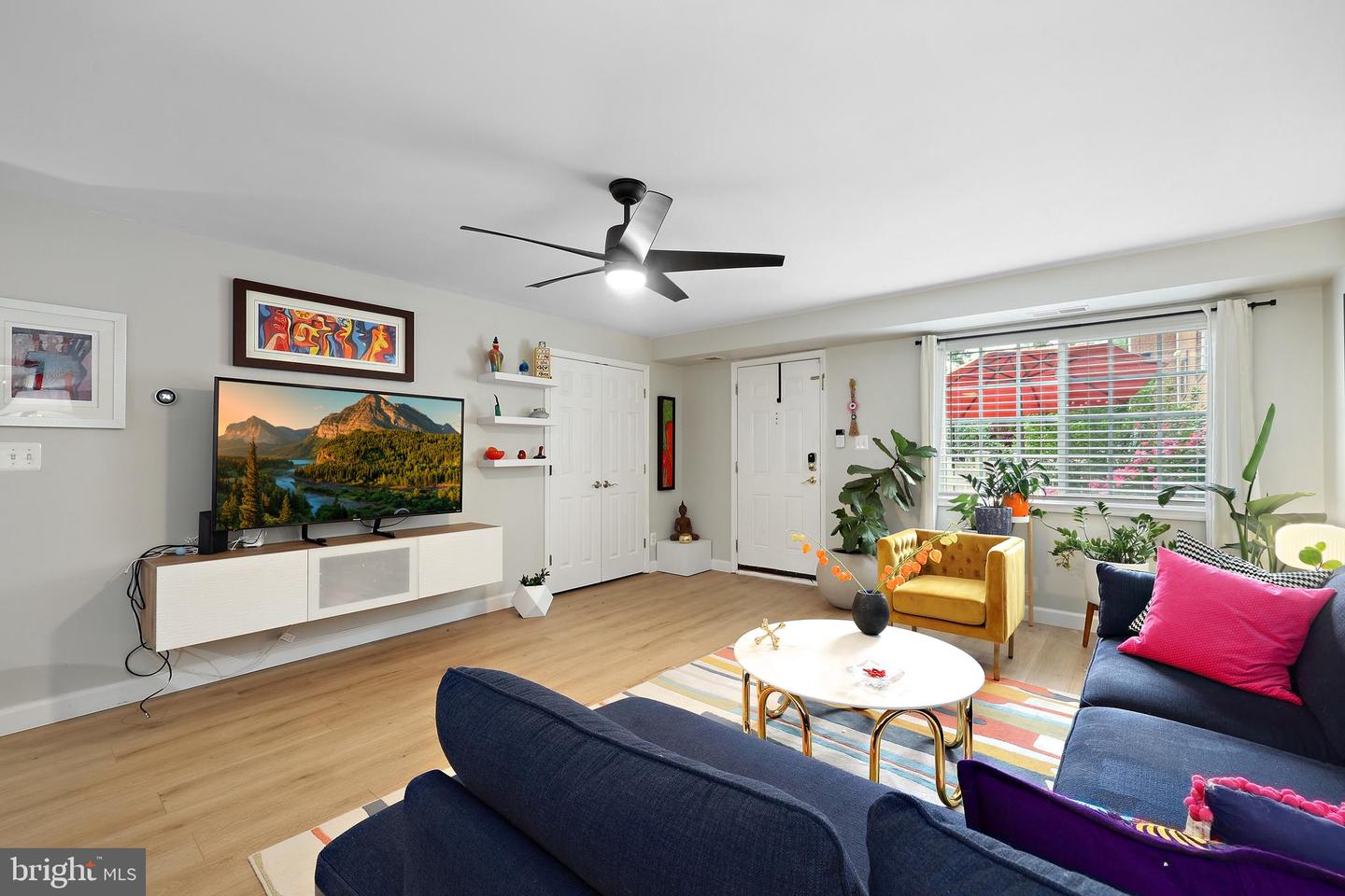 1563-A N VAN DORN ST, ALEXANDRIA, Virginia 22304, 2 Bedrooms Bedrooms, ,2 BathroomsBathrooms,Residential,For sale,1563-A N VAN DORN ST,VAAX2045150 MLS # VAAX2045150