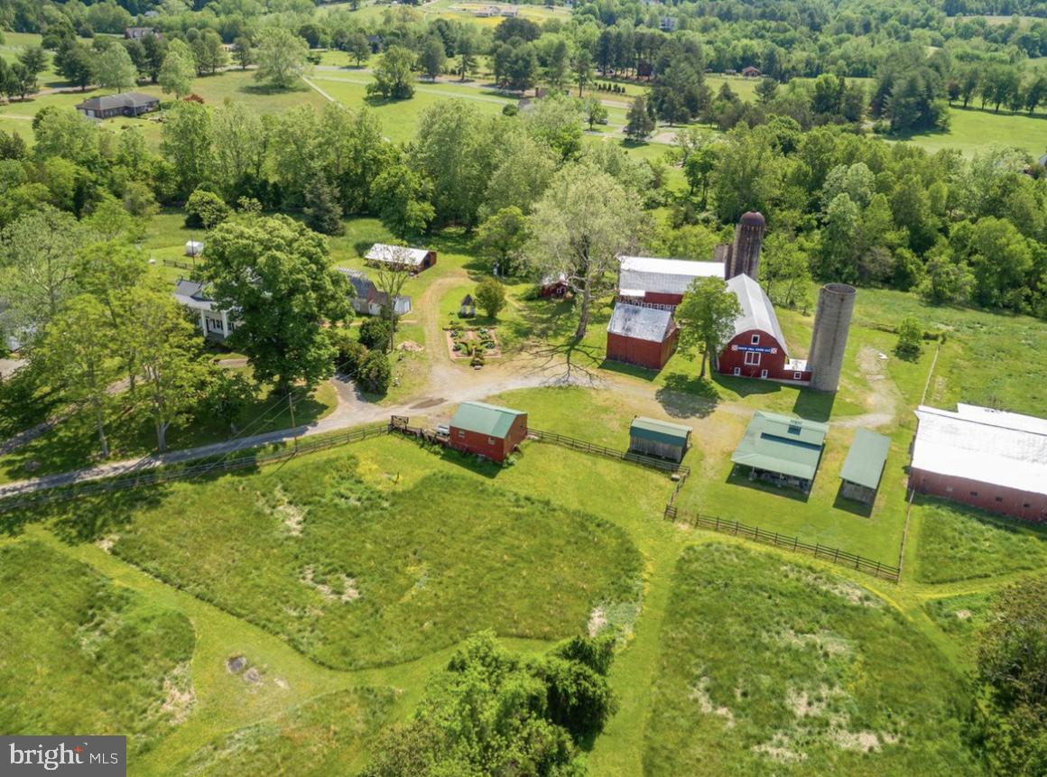 7901 MELTON LN, SPOTSYLVANIA, Virginia 22551, 5 Bedrooms Bedrooms, ,3 BathroomsBathrooms,Residential,For sale,7901 MELTON LN,VASP2033224 MLS # VASP2033224