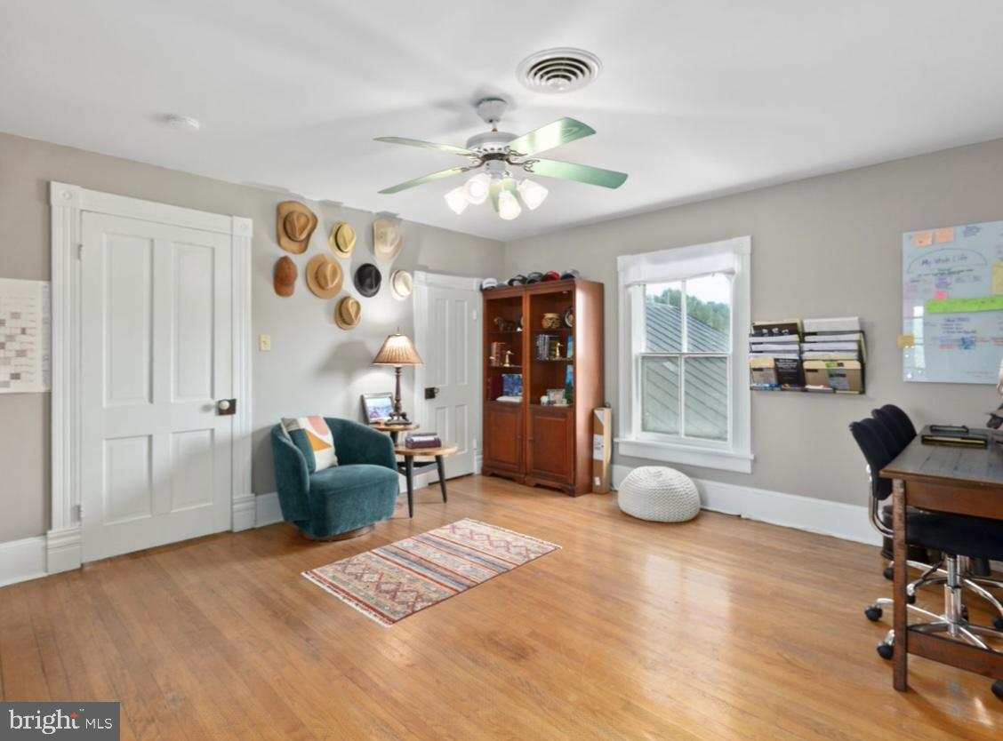 7901 MELTON LN, SPOTSYLVANIA, Virginia 22551, 5 Bedrooms Bedrooms, ,3 BathroomsBathrooms,Residential,For sale,7901 MELTON LN,VASP2033224 MLS # VASP2033224