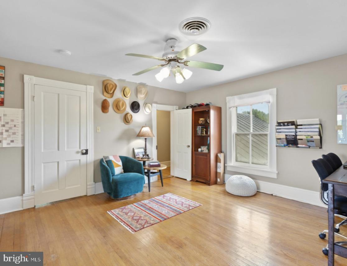 7901 MELTON LN, SPOTSYLVANIA, Virginia 22551, 5 Bedrooms Bedrooms, ,3 BathroomsBathrooms,Residential,For sale,7901 MELTON LN,VASP2033224 MLS # VASP2033224