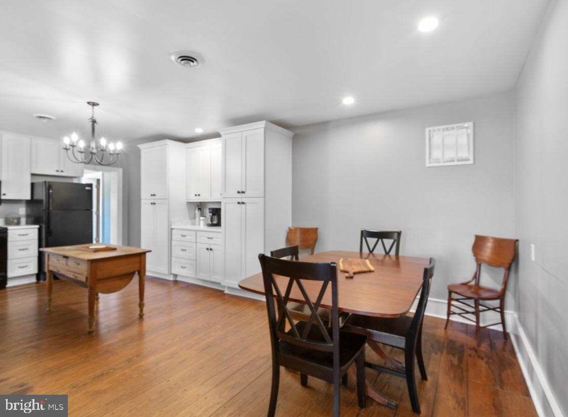 7901 MELTON LN, SPOTSYLVANIA, Virginia 22551, 5 Bedrooms Bedrooms, ,3 BathroomsBathrooms,Residential,For sale,7901 MELTON LN,VASP2033224 MLS # VASP2033224