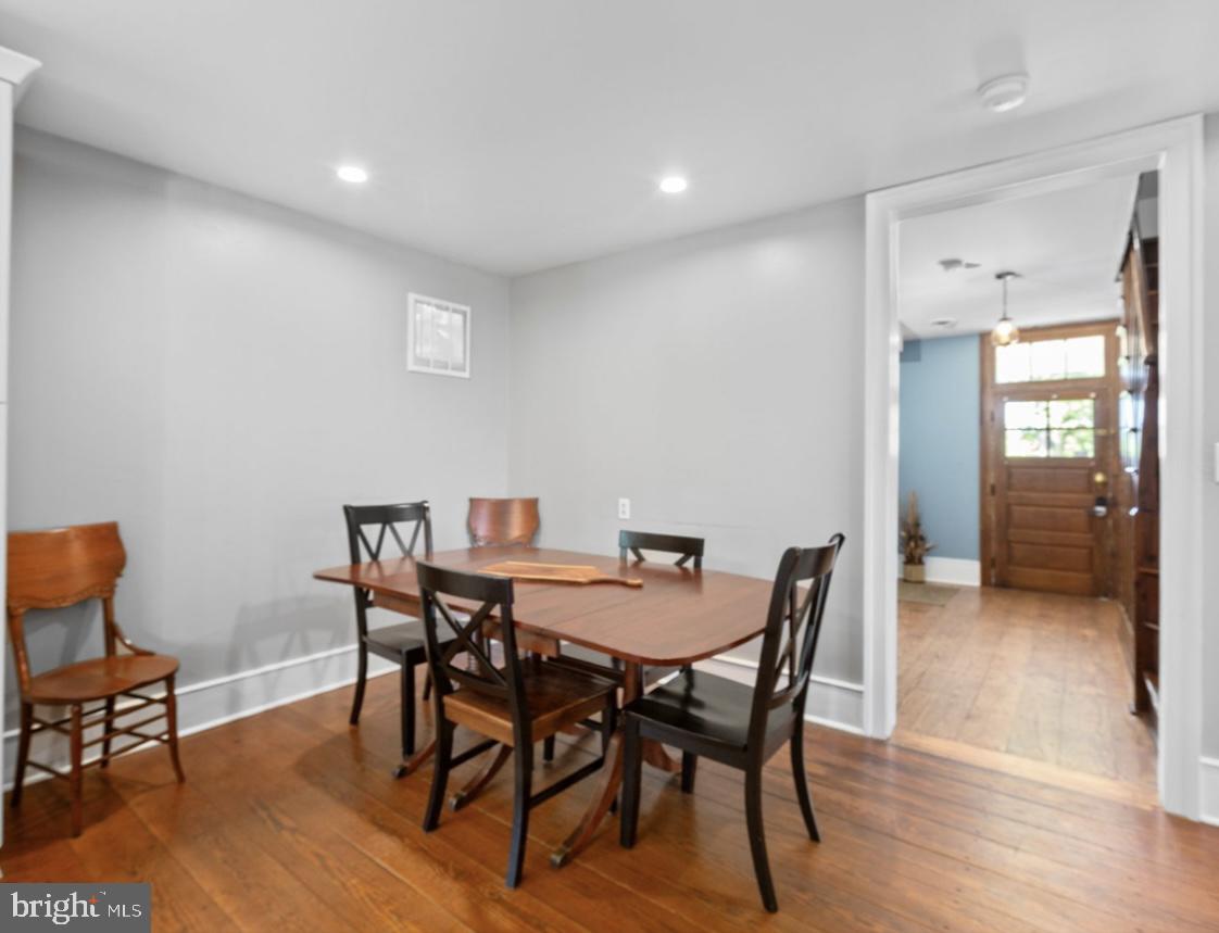 7901 MELTON LN, SPOTSYLVANIA, Virginia 22551, 5 Bedrooms Bedrooms, ,3 BathroomsBathrooms,Residential,For sale,7901 MELTON LN,VASP2033224 MLS # VASP2033224