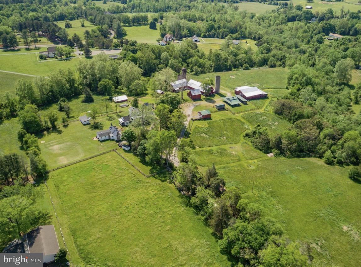 7901 MELTON LN, SPOTSYLVANIA, Virginia 22551, 5 Bedrooms Bedrooms, ,3 BathroomsBathrooms,Residential,For sale,7901 MELTON LN,VASP2033224 MLS # VASP2033224