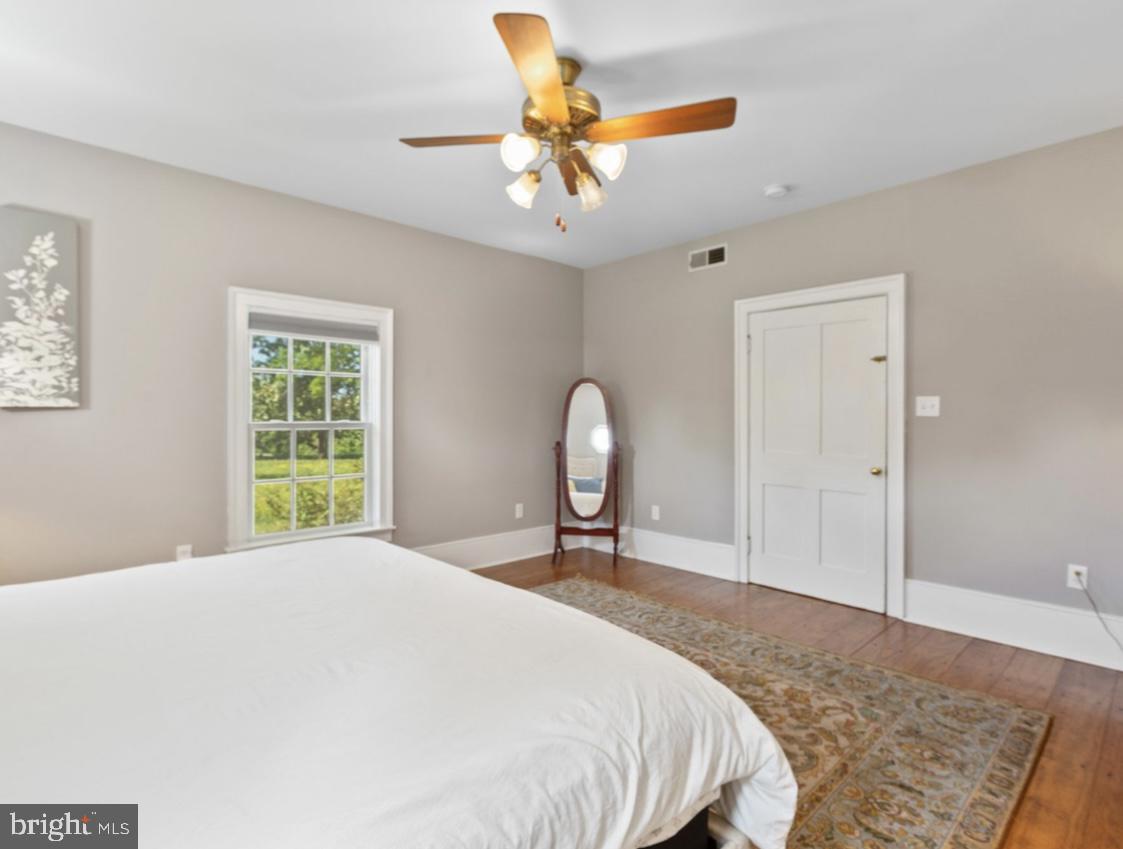 7901 MELTON LN, SPOTSYLVANIA, Virginia 22551, 5 Bedrooms Bedrooms, ,3 BathroomsBathrooms,Residential,For sale,7901 MELTON LN,VASP2033224 MLS # VASP2033224