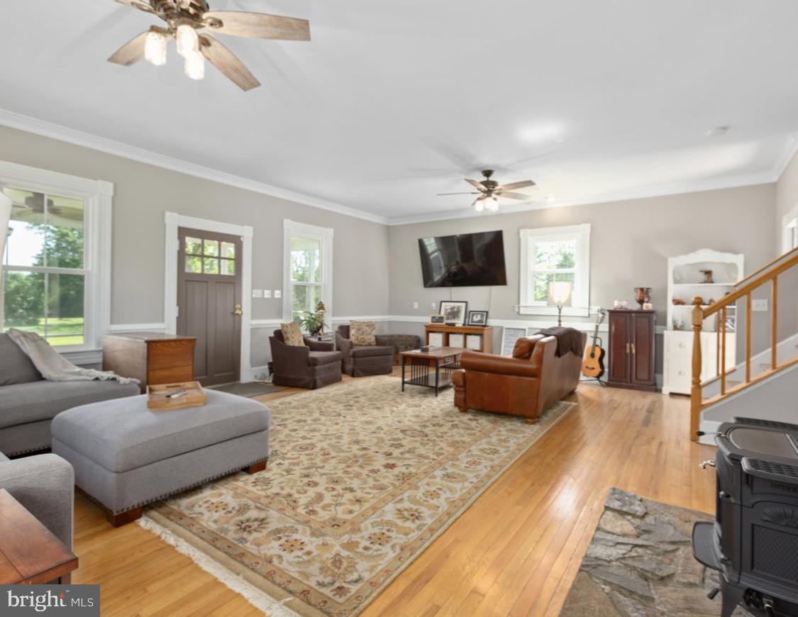 7901 MELTON LN, SPOTSYLVANIA, Virginia 22551, 5 Bedrooms Bedrooms, ,3 BathroomsBathrooms,Residential,For sale,7901 MELTON LN,VASP2033224 MLS # VASP2033224