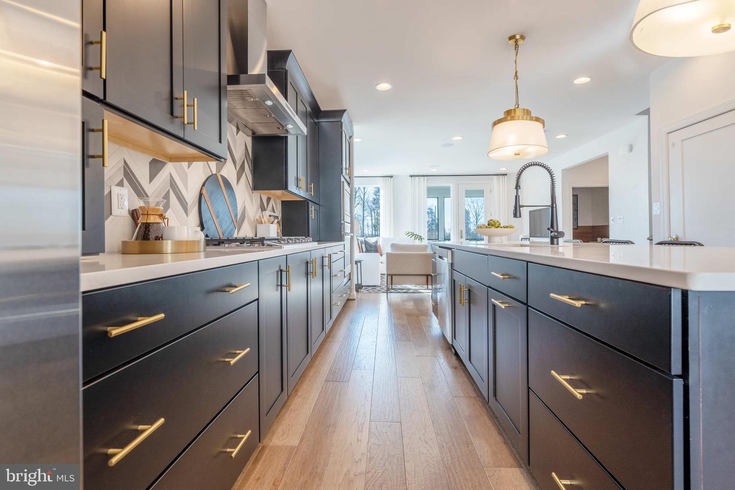 1 BELMONT BAY DR, WOODBRIDGE, Virginia 22191, 2 Bedrooms Bedrooms, ,2 BathroomsBathrooms,Residential,For sale,1 BELMONT BAY DR,VAPW2095080 MLS # VAPW2095080