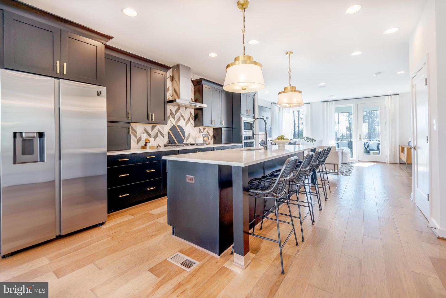 1 BELMONT BAY DR, WOODBRIDGE, Virginia 22191, 2 Bedrooms Bedrooms, ,2 BathroomsBathrooms,Residential,For sale,1 BELMONT BAY DR,VAPW2095080 MLS # VAPW2095080