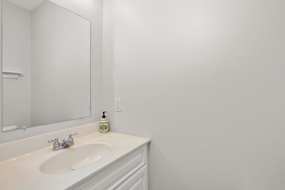 2890 CRYSTAL SPRING LN, ROCKINGHAM, Virginia 22801, 3 Bedrooms Bedrooms, ,2 BathroomsBathrooms,Residential,2890 CRYSTAL SPRING LN,664708 MLS # 664708