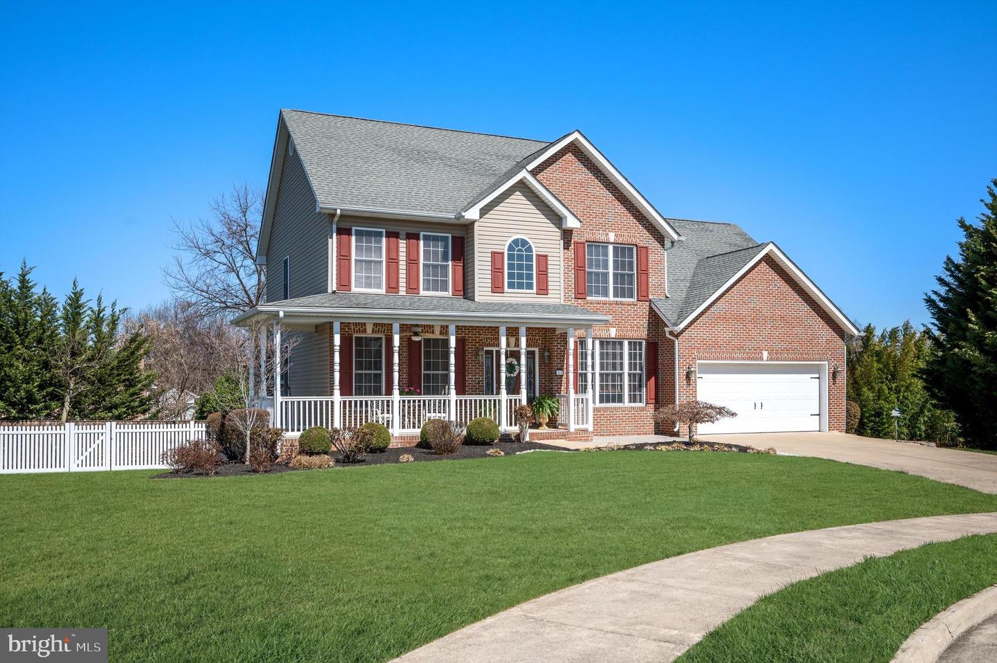 121 CARNMORE DR, WINCHESTER, Virginia 22602, 5 Bedrooms Bedrooms, ,4 BathroomsBathrooms,Residential,For sale,121 CARNMORE DR,VAFV2033164 MLS # VAFV2033164
