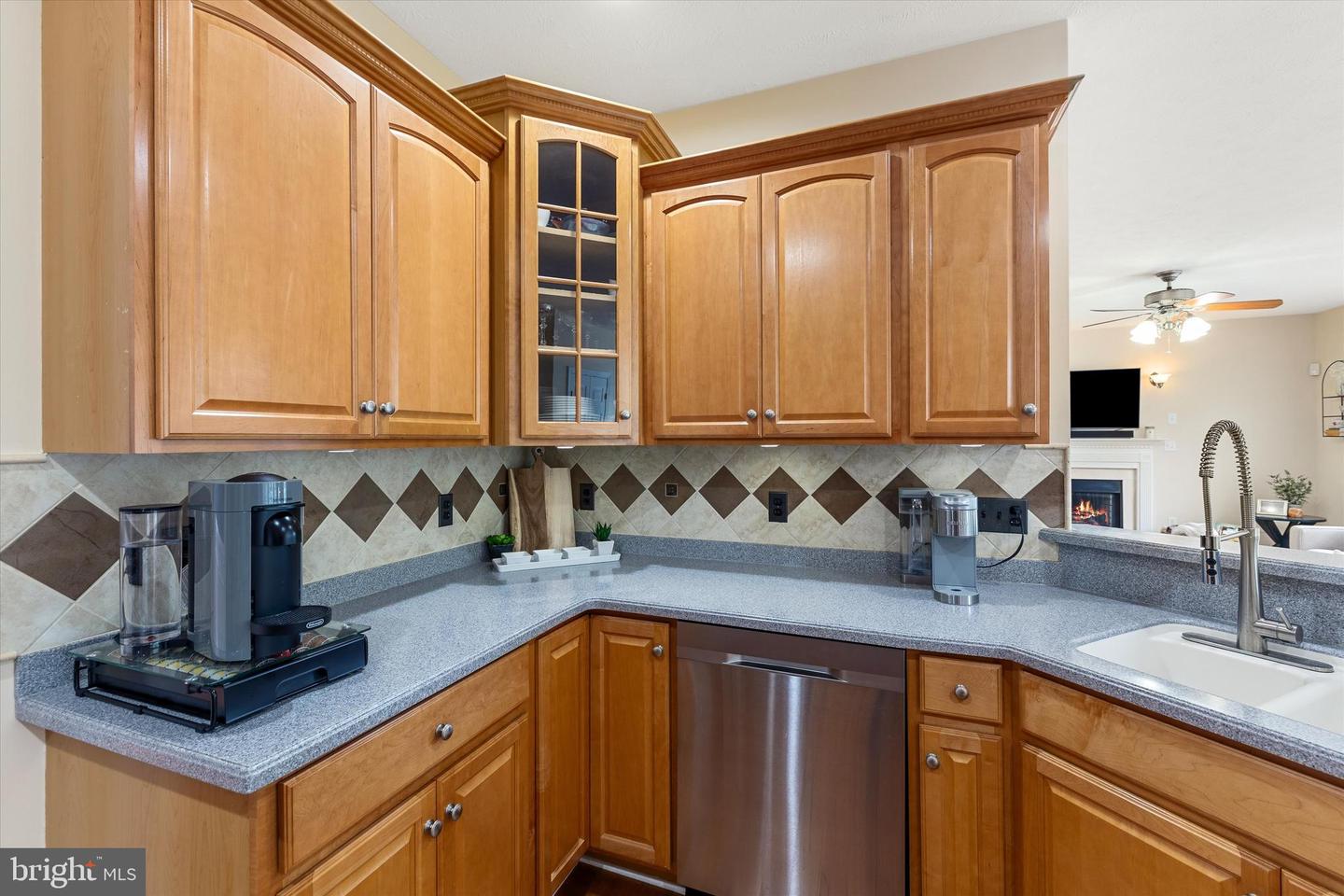 121 CARNMORE DR, WINCHESTER, Virginia 22602, 5 Bedrooms Bedrooms, ,4 BathroomsBathrooms,Residential,For sale,121 CARNMORE DR,VAFV2033164 MLS # VAFV2033164