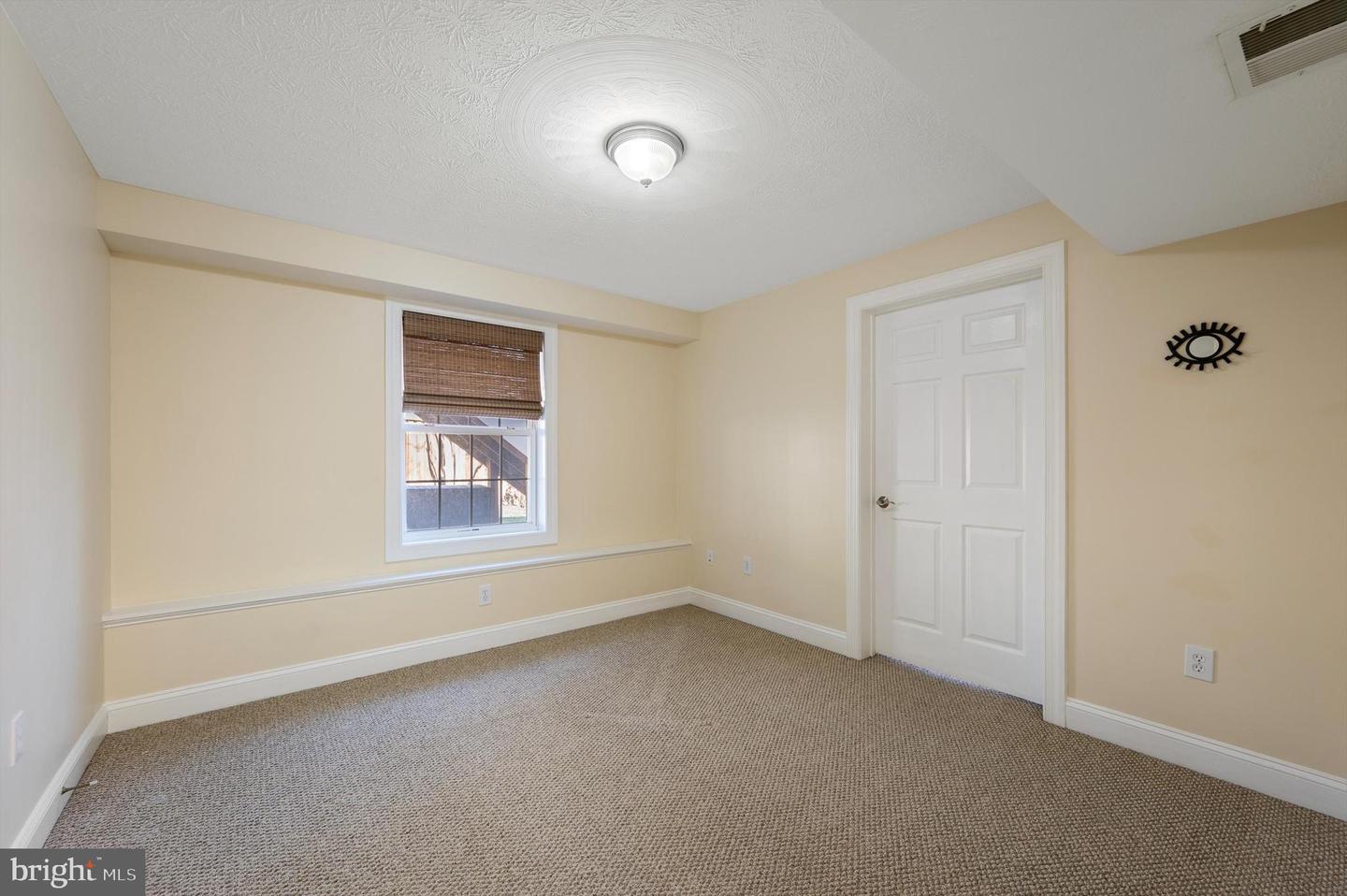 121 CARNMORE DR, WINCHESTER, Virginia 22602, 5 Bedrooms Bedrooms, ,4 BathroomsBathrooms,Residential,For sale,121 CARNMORE DR,VAFV2033164 MLS # VAFV2033164