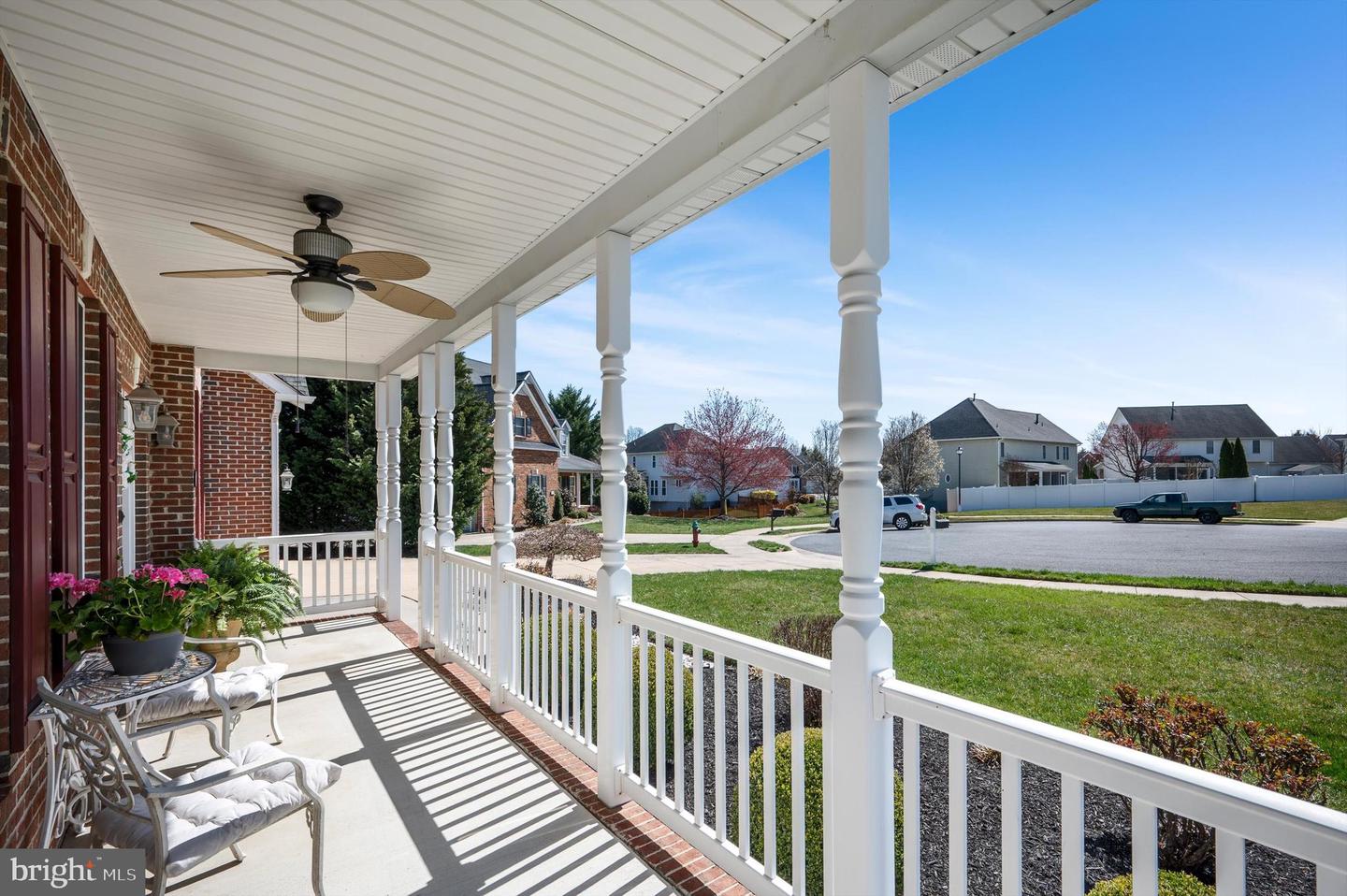121 CARNMORE DR, WINCHESTER, Virginia 22602, 5 Bedrooms Bedrooms, ,4 BathroomsBathrooms,Residential,For sale,121 CARNMORE DR,VAFV2033164 MLS # VAFV2033164