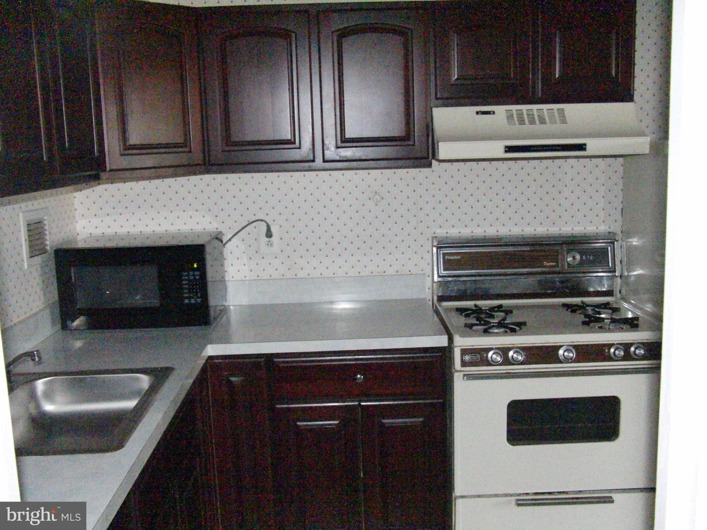 2630 WAGON DR #293, ALEXANDRIA, Virginia 22303, 2 Bedrooms Bedrooms, 5 Rooms Rooms,1 BathroomBathrooms,Residential,For sale,2630 WAGON DR #293,VAFX2231994 MLS # VAFX2231994
