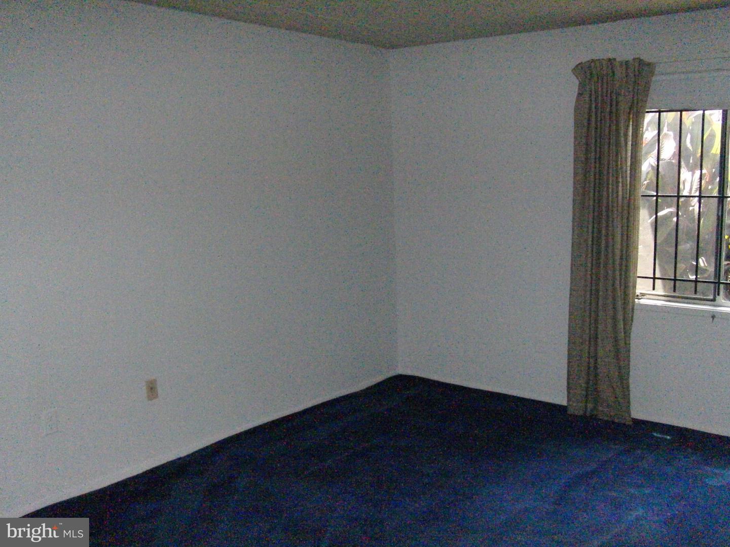 2630 WAGON DR #293, ALEXANDRIA, Virginia 22303, 2 Bedrooms Bedrooms, 5 Rooms Rooms,1 BathroomBathrooms,Residential,For sale,2630 WAGON DR #293,VAFX2231994 MLS # VAFX2231994