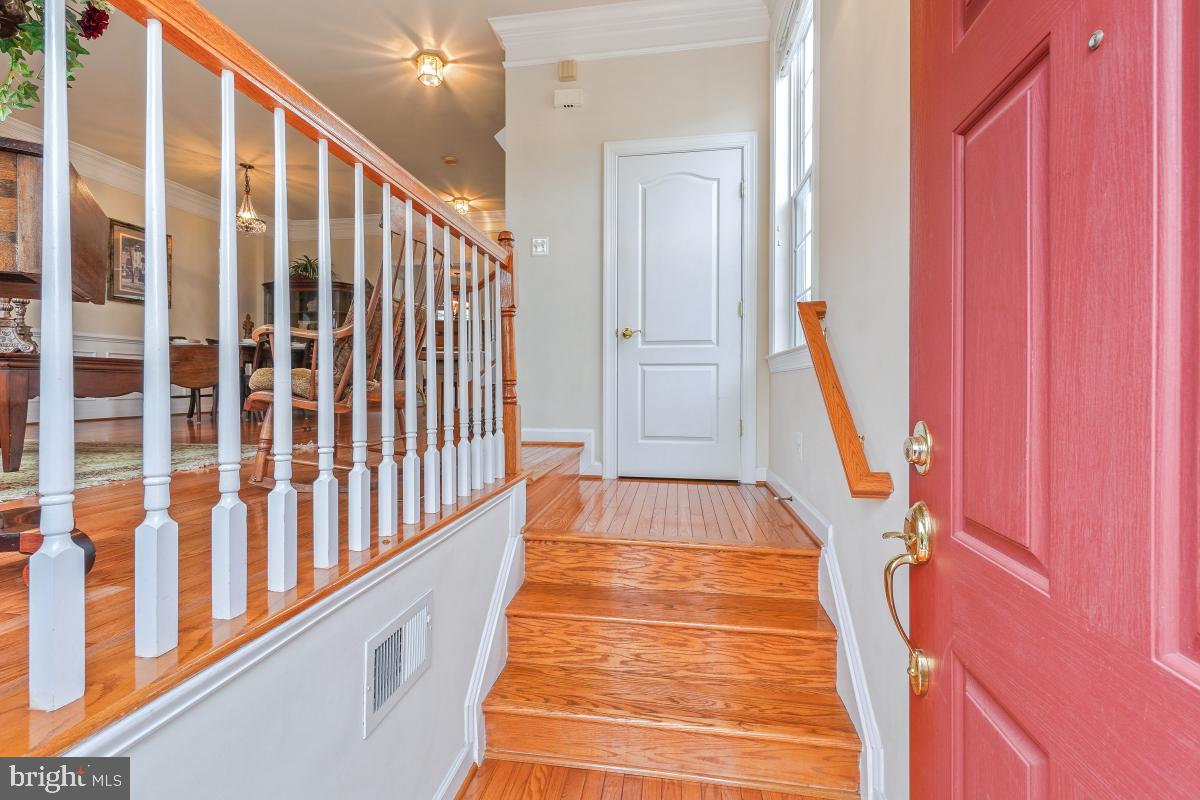 4091 RIVER FORTH DR, FAIRFAX, Virginia 22030, 3 Bedrooms Bedrooms, ,3 BathroomsBathrooms,Residential,For sale,4091 RIVER FORTH DR,VAFX2234170 MLS # VAFX2234170