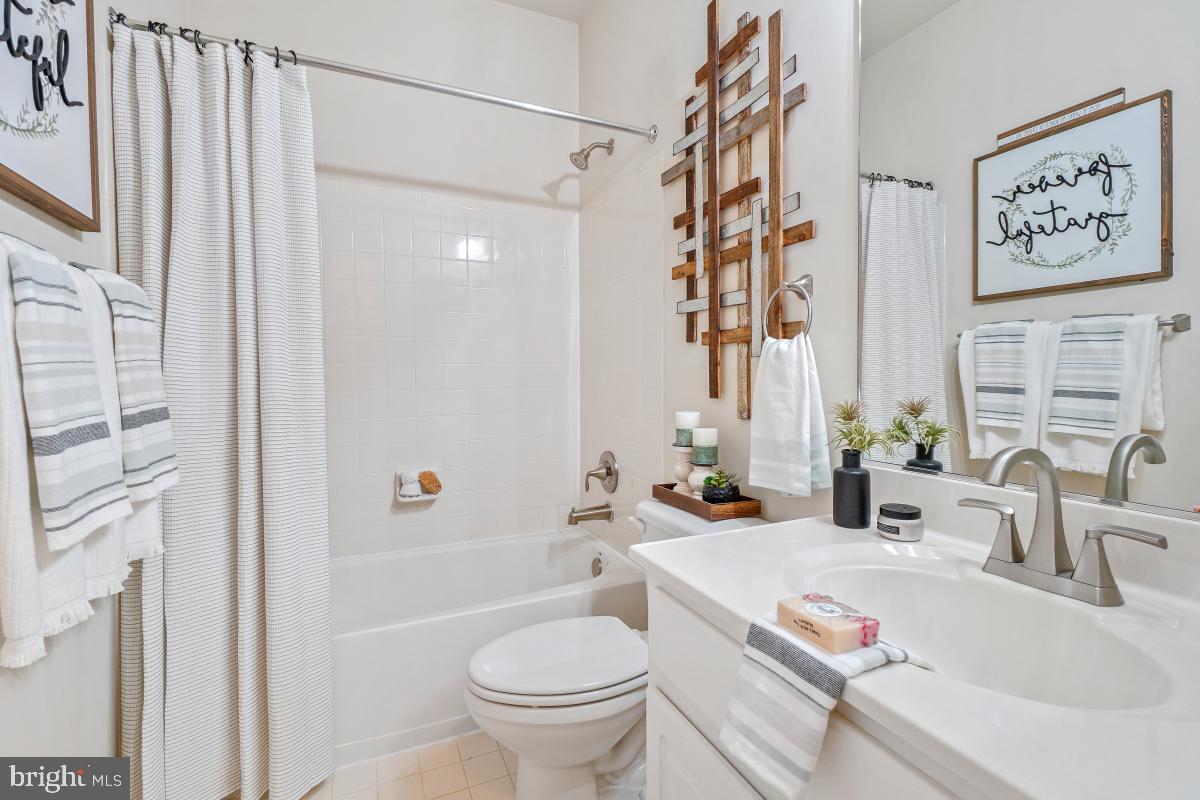 4091 RIVER FORTH DR, FAIRFAX, Virginia 22030, 3 Bedrooms Bedrooms, ,3 BathroomsBathrooms,Residential,For sale,4091 RIVER FORTH DR,VAFX2234170 MLS # VAFX2234170