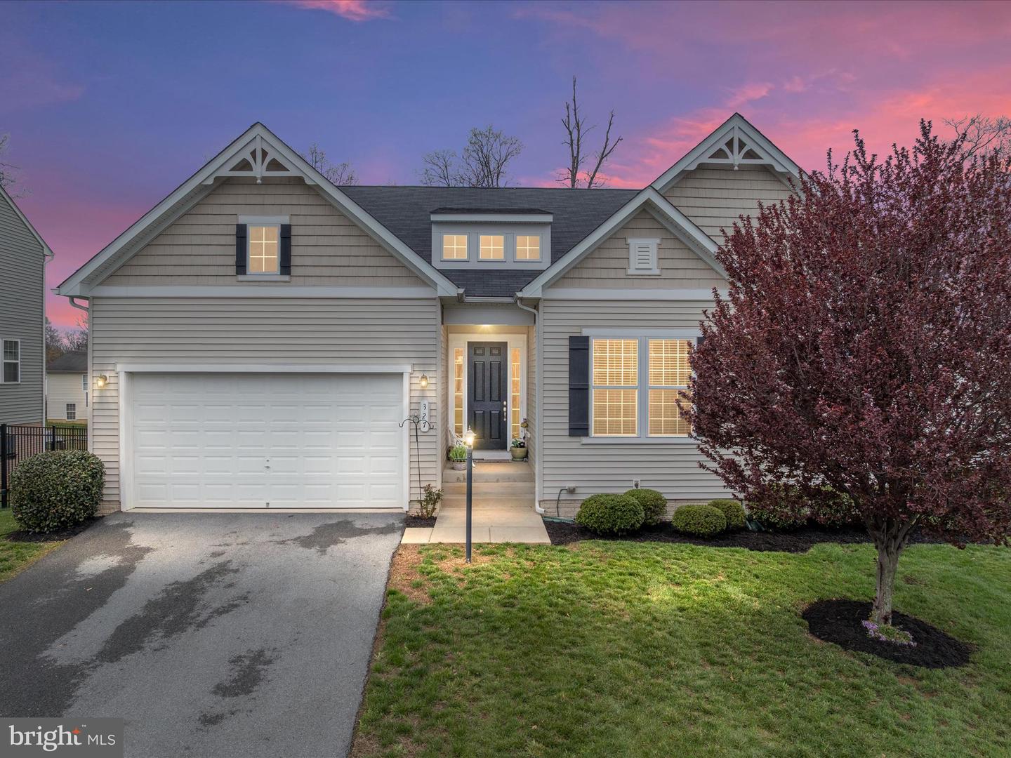 327 LYNNEHAVEN DR, WINCHESTER, Virginia 22602, 3 Bedrooms Bedrooms, ,3 BathroomsBathrooms,Residential,For sale,327 LYNNEHAVEN DR,VAFV2033454 MLS # VAFV2033454