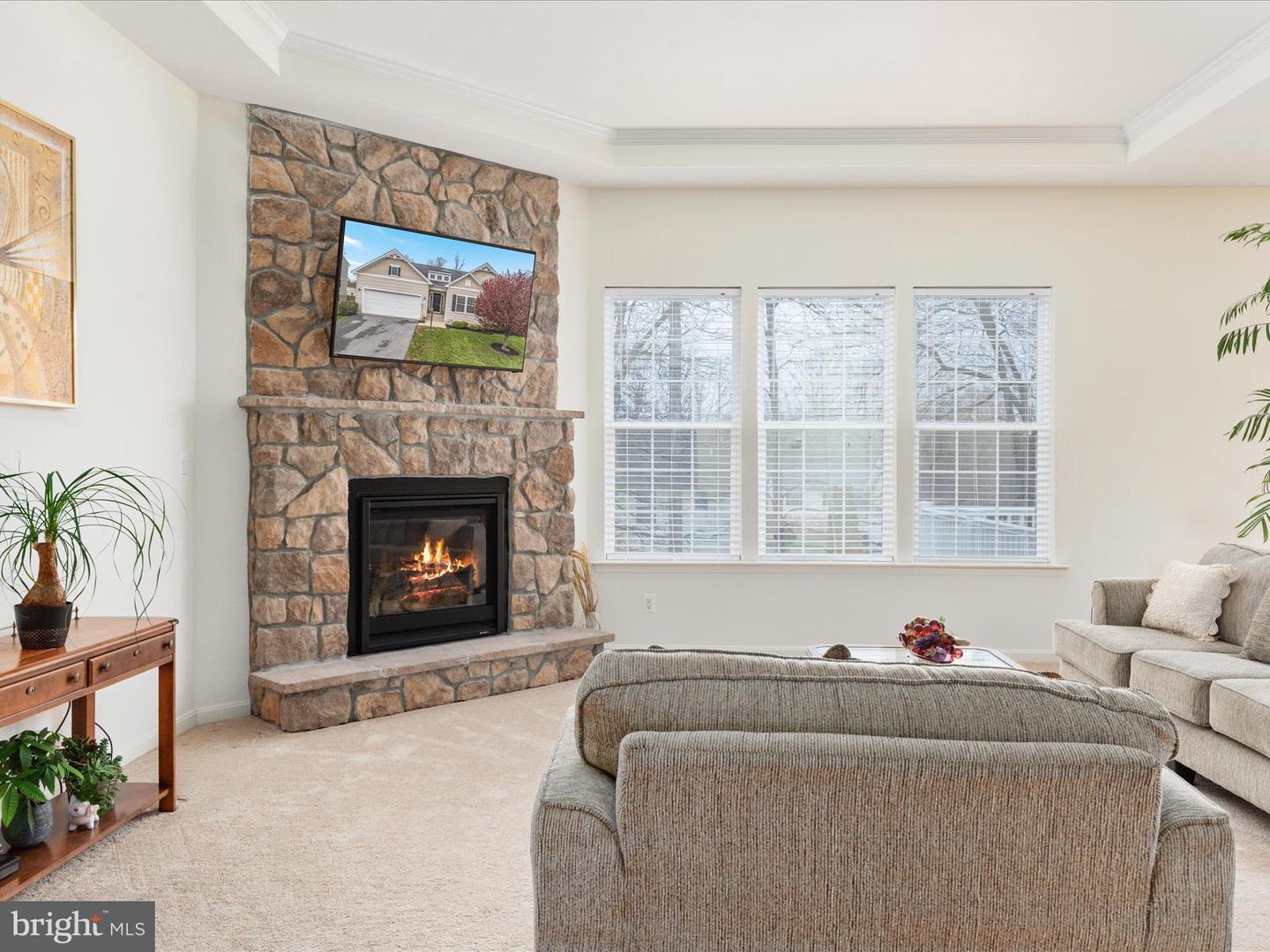 327 LYNNEHAVEN DR, WINCHESTER, Virginia 22602, 3 Bedrooms Bedrooms, ,3 BathroomsBathrooms,Residential,For sale,327 LYNNEHAVEN DR,VAFV2033454 MLS # VAFV2033454