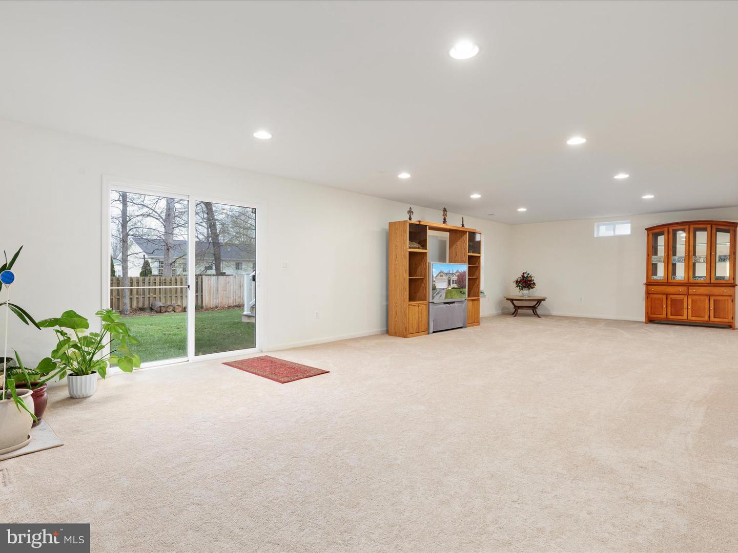 327 LYNNEHAVEN DR, WINCHESTER, Virginia 22602, 3 Bedrooms Bedrooms, ,3 BathroomsBathrooms,Residential,For sale,327 LYNNEHAVEN DR,VAFV2033454 MLS # VAFV2033454