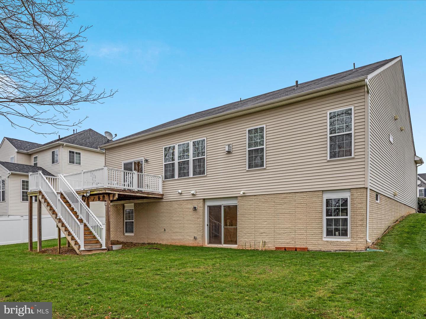 327 LYNNEHAVEN DR, WINCHESTER, Virginia 22602, 3 Bedrooms Bedrooms, ,3 BathroomsBathrooms,Residential,For sale,327 LYNNEHAVEN DR,VAFV2033454 MLS # VAFV2033454