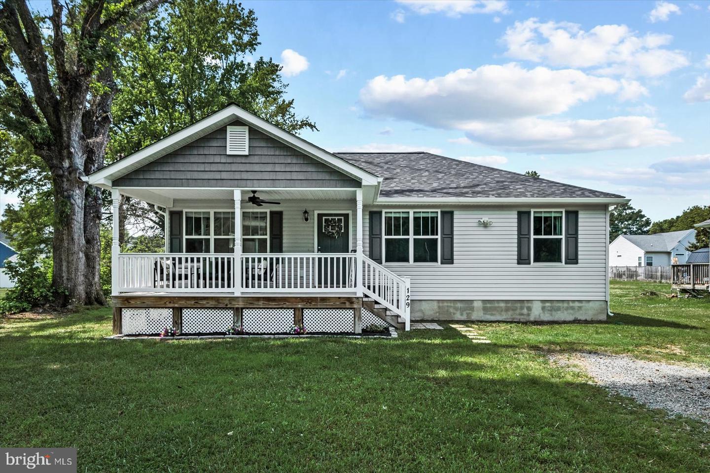 129 BROOKS DRIVE DR, COLONIAL BEACH, Virginia 22443, 3 Bedrooms Bedrooms, ,2 BathroomsBathrooms,Residential,For sale,129 BROOKS DRIVE DR,VAWE2008808 MLS # VAWE2008808