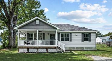 129 BROOKS DRIVE DR, COLONIAL BEACH, Virginia 22443, 3 Bedrooms Bedrooms, ,2 BathroomsBathrooms,Residential,For sale,129 BROOKS DRIVE DR,VAWE2008808 MLS # VAWE2008808