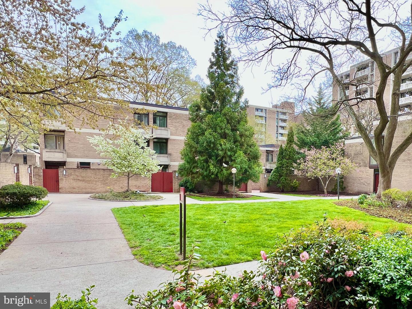 430 M ST SW #N-205, WASHINGTON, District Of Columbia 20024, 2 Bedrooms Bedrooms, ,2 BathroomsBathrooms,Residential,For sale,430 M ST SW #N-205,DCDC2199094 MLS # DCDC2199094