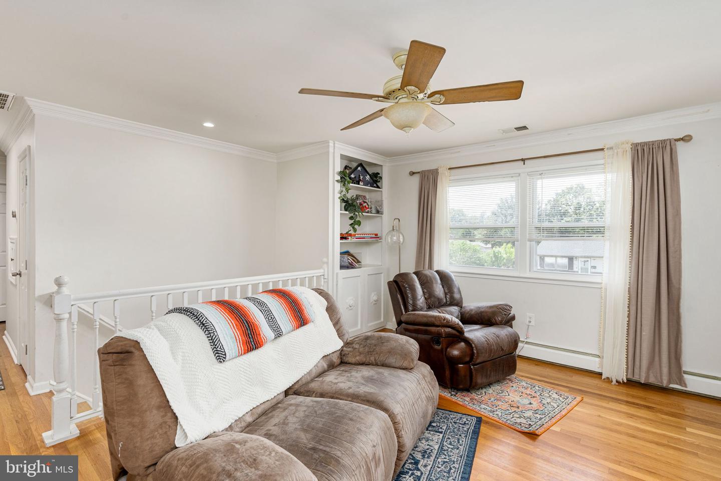 3830 CLAREMONT LN, WOODBRIDGE, Virginia 22193, 5 Bedrooms Bedrooms, ,2 BathroomsBathrooms,Residential,For sale,3830 CLAREMONT LN,VAPW2094060 MLS # VAPW2094060