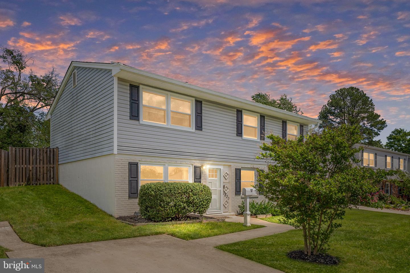 3830 CLAREMONT LN, WOODBRIDGE, Virginia 22193, 5 Bedrooms Bedrooms, ,2 BathroomsBathrooms,Residential,For sale,3830 CLAREMONT LN,VAPW2094060 MLS # VAPW2094060