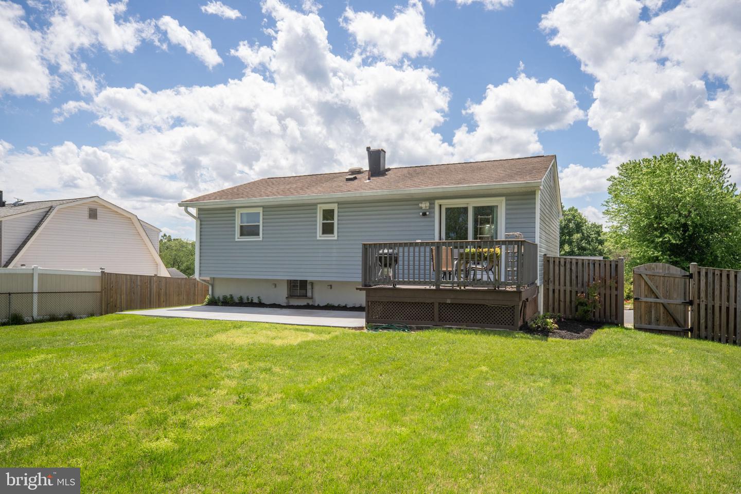3830 CLAREMONT LN, WOODBRIDGE, Virginia 22193, 5 Bedrooms Bedrooms, ,2 BathroomsBathrooms,Residential,For sale,3830 CLAREMONT LN,VAPW2094060 MLS # VAPW2094060