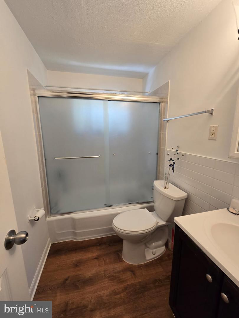 105 S IRIS ST, ALEXANDRIA, Virginia 22304, 2 Bedrooms Bedrooms, ,1 BathroomBathrooms,Residential,For sale,105 S IRIS ST,VAAX2045070 MLS # VAAX2045070