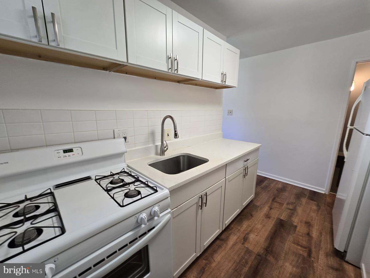 105 S IRIS ST, ALEXANDRIA, Virginia 22304, 2 Bedrooms Bedrooms, ,1 BathroomBathrooms,Residential,For sale,105 S IRIS ST,VAAX2045070 MLS # VAAX2045070