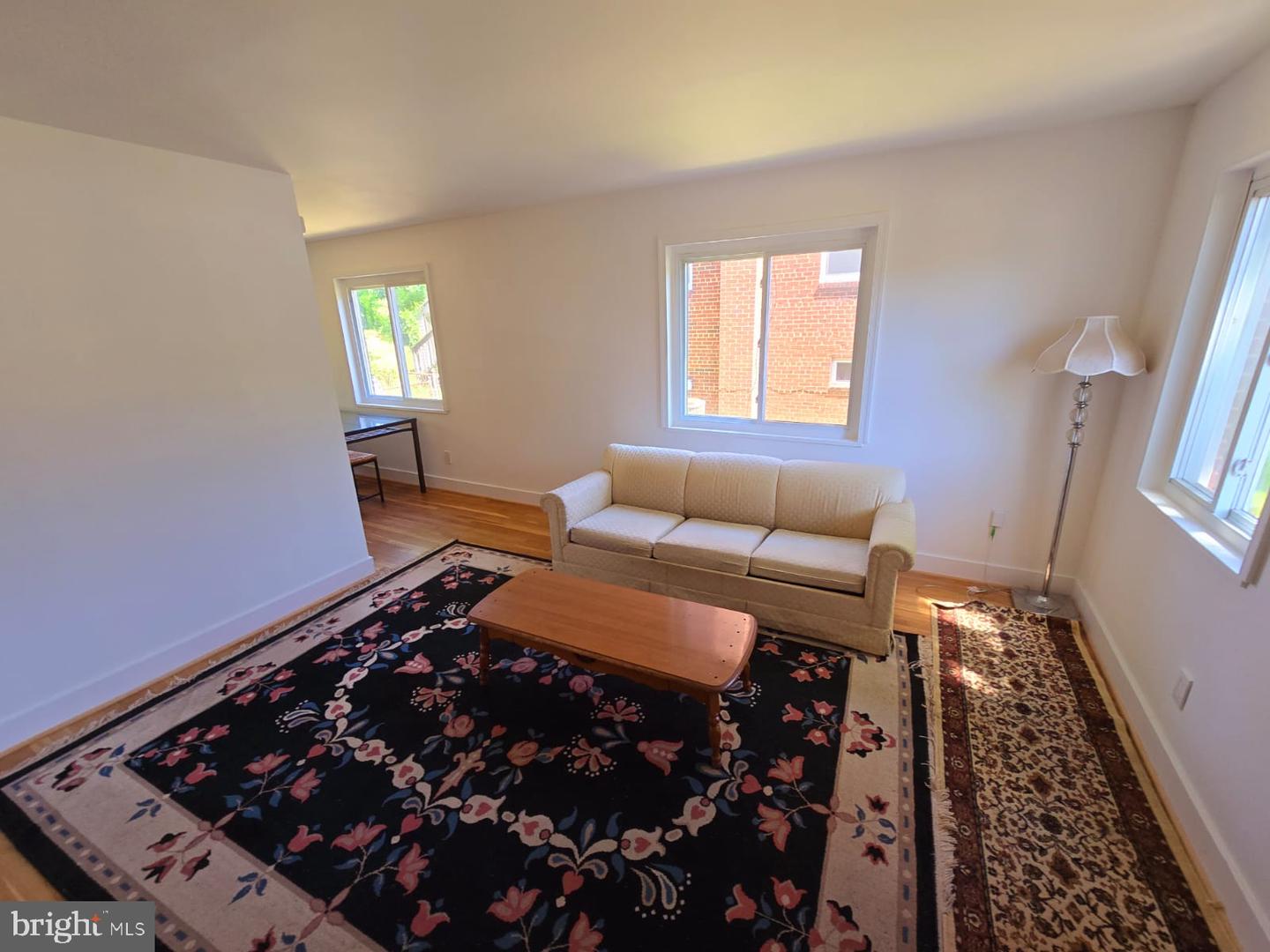 105 S IRIS ST, ALEXANDRIA, Virginia 22304, 2 Bedrooms Bedrooms, ,1 BathroomBathrooms,Residential,For sale,105 S IRIS ST,VAAX2045070 MLS # VAAX2045070