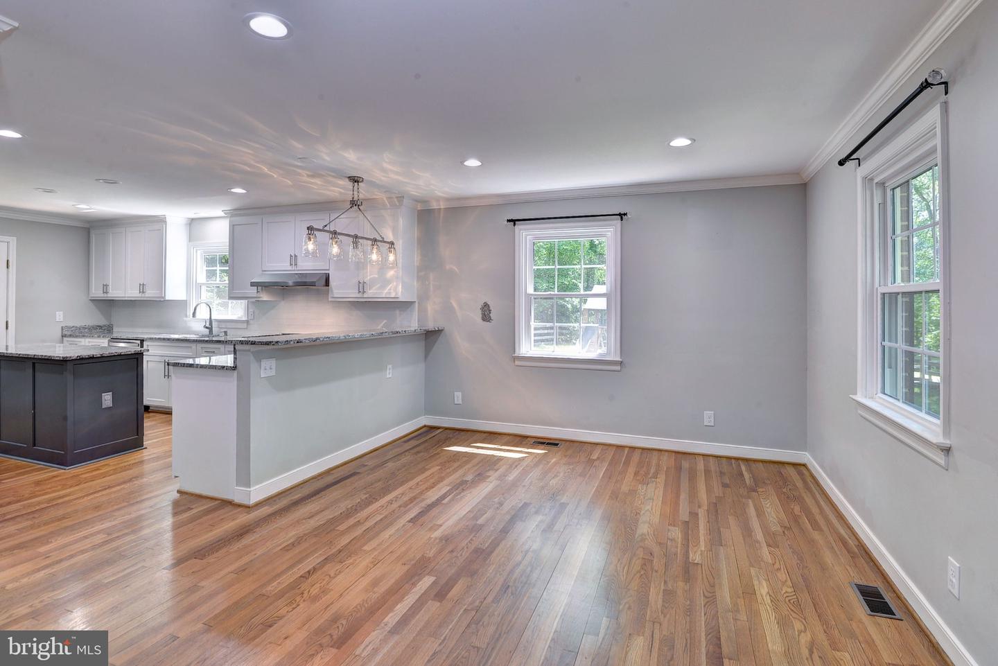 142 LITTLE JOHN RD, WILLIAMSBURG, Virginia 23185, 4 Bedrooms Bedrooms, ,3 BathroomsBathrooms,Residential,For sale,142 LITTLE JOHN RD,VAYV2000090 MLS # VAYV2000090