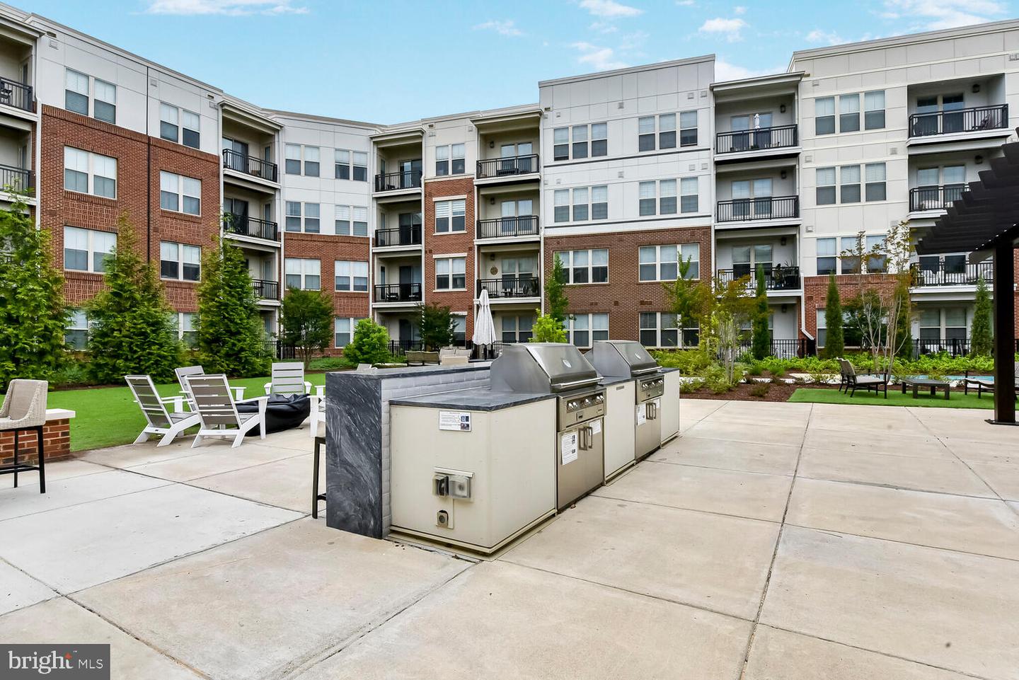 10755 FAIRGROUNDS DR #431, FAIRFAX, Virginia 22030, 2 Bedrooms Bedrooms, ,2 BathroomsBathrooms,Residential,For sale,10755 FAIRGROUNDS DR #431,VAFC2006320 MLS # VAFC2006320