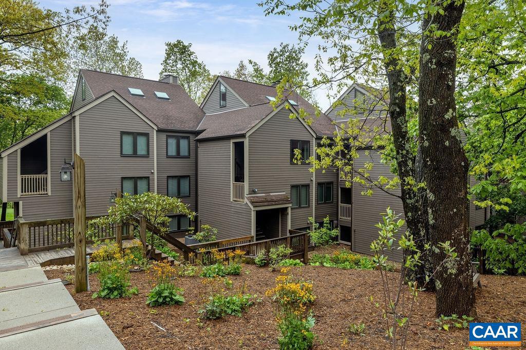 2123 FAIRWAY WOODS, WINTERGREEN, Virginia 22967, 2 Bedrooms Bedrooms, ,2 BathroomsBathrooms,Residential,For sale,2123 FAIRWAY WOODS,664654 MLS # 664654